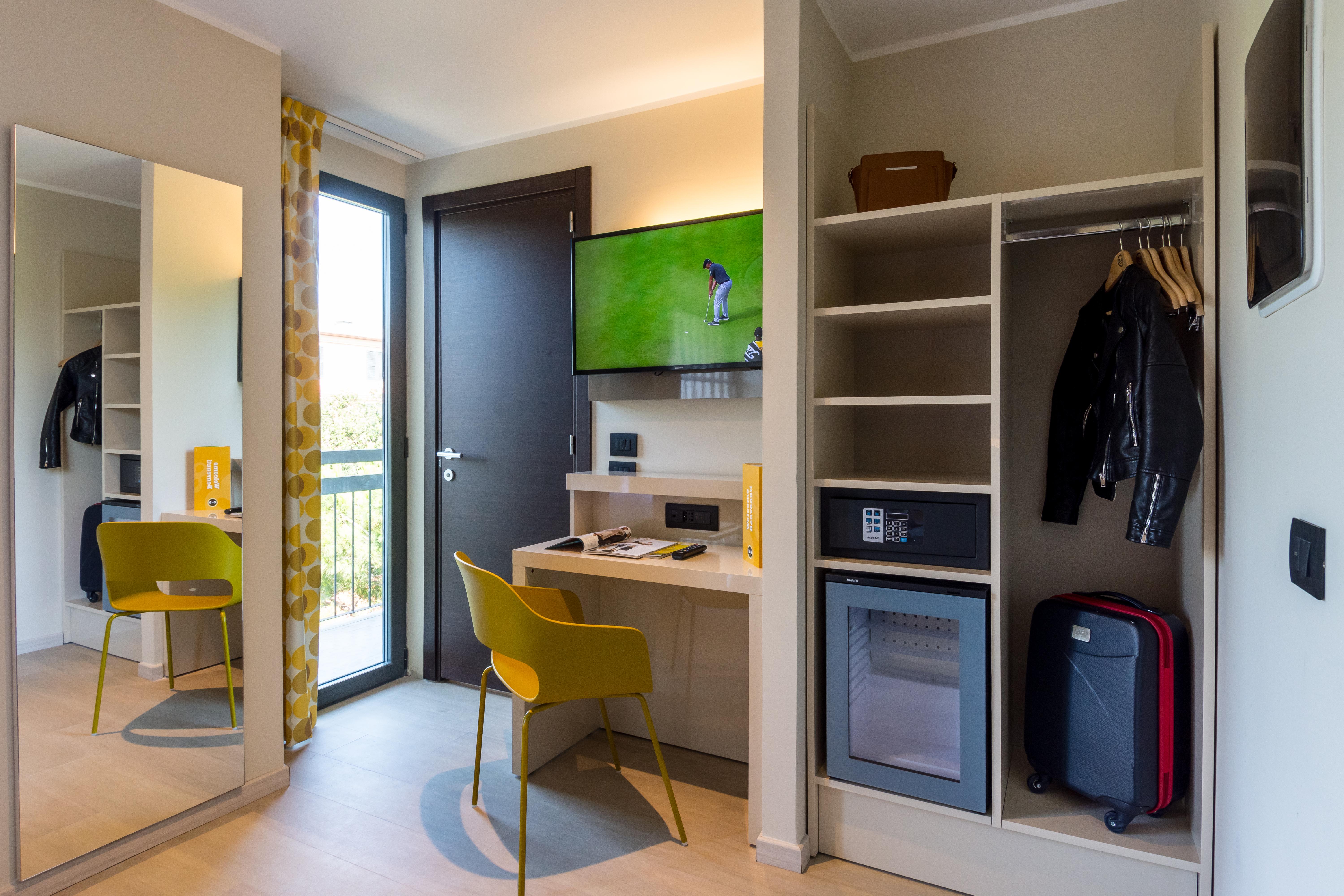 B&B Hotel Savona Exterior foto