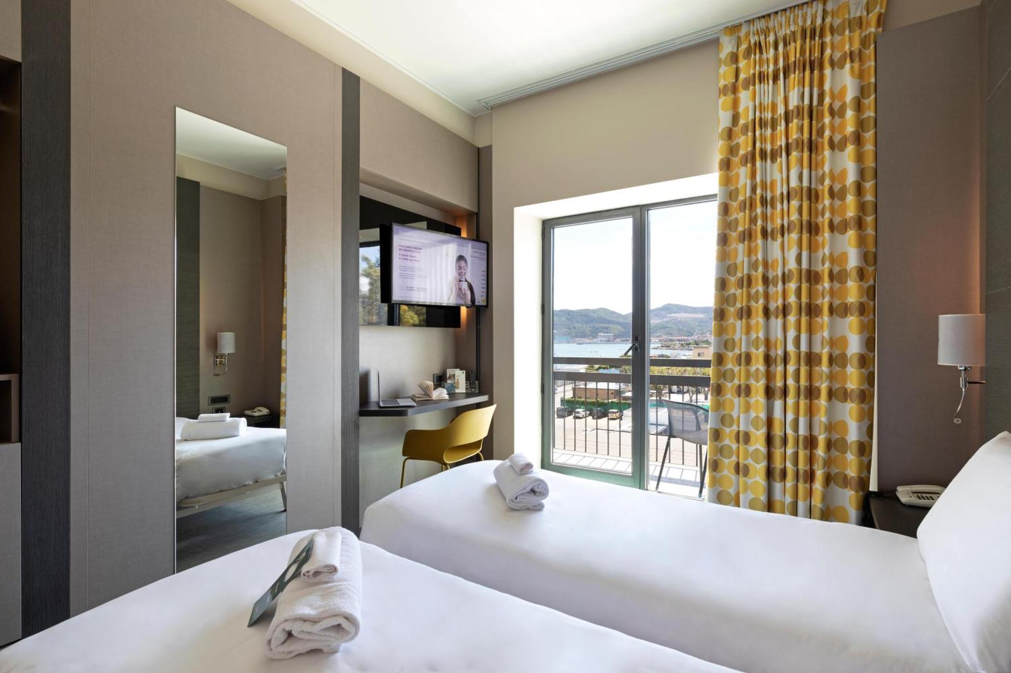 B&B Hotel Savona Exterior foto
