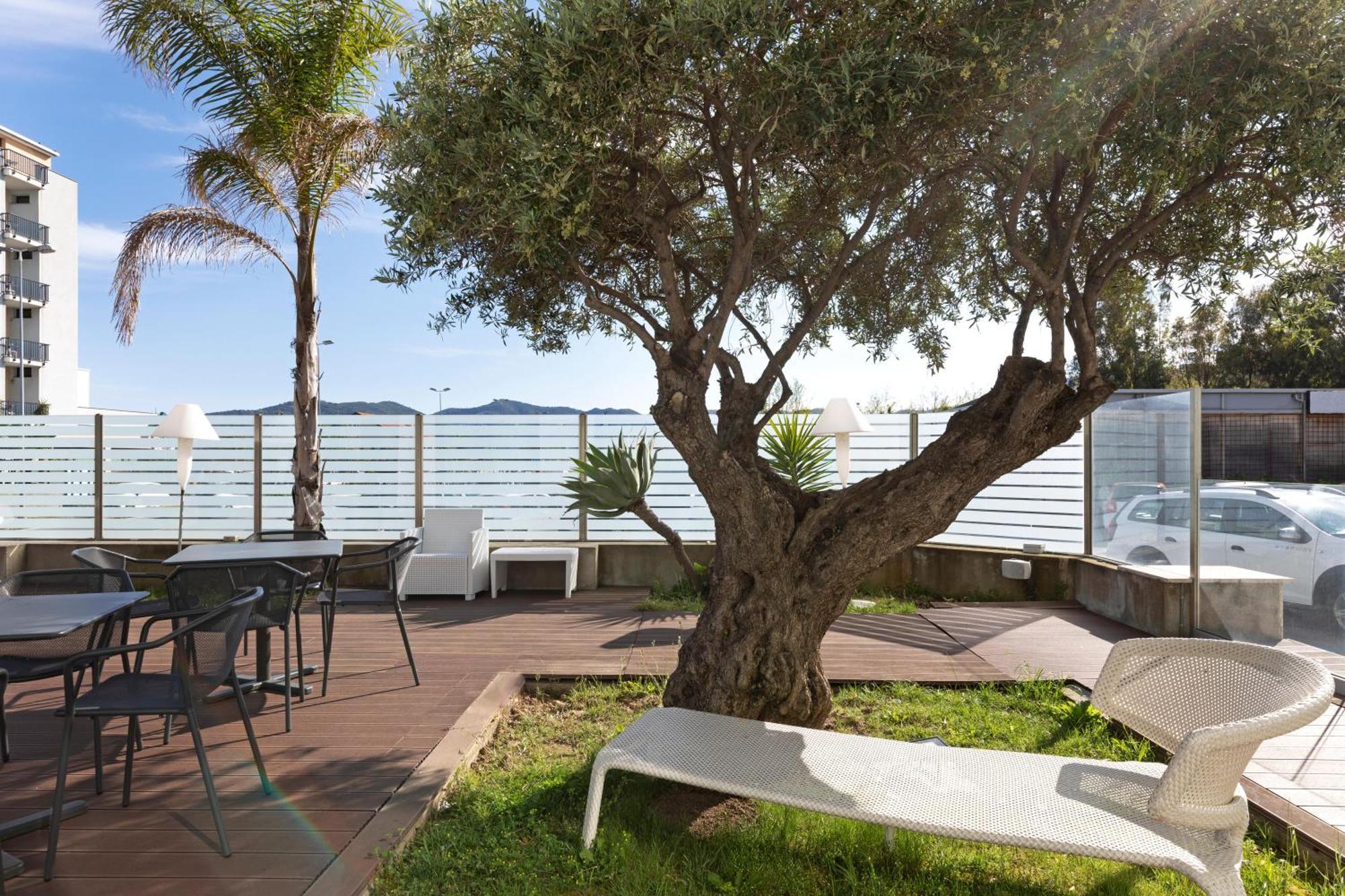 B&B Hotel Savona Exterior foto